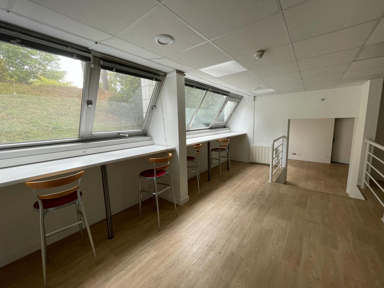 Bureau Cesson-Sévigné 1877m² Location bureau Cesson-Sévigné Ille-et-Vilaine OLBUR2426163 3
